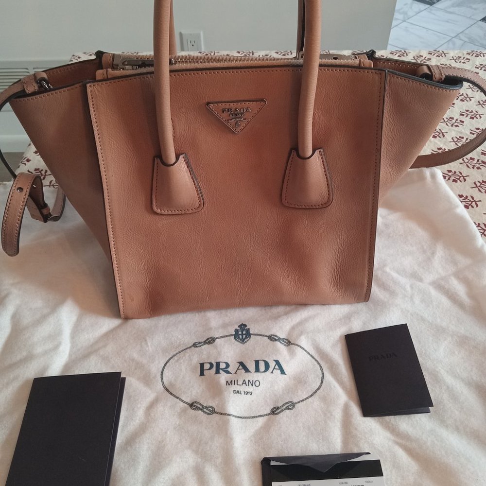 Prada Glace handbag - Picture 4 of 16